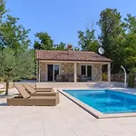 Casa Egi 罗维尼