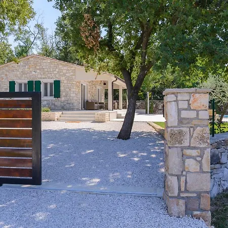 Casa Egi Villa